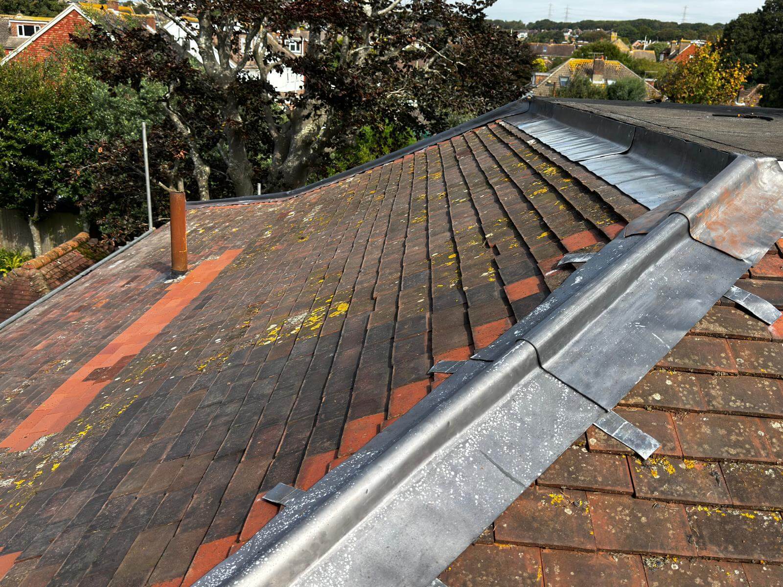 Roof-ridge-repair-company